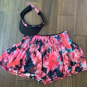 Luluemon tennis skort.